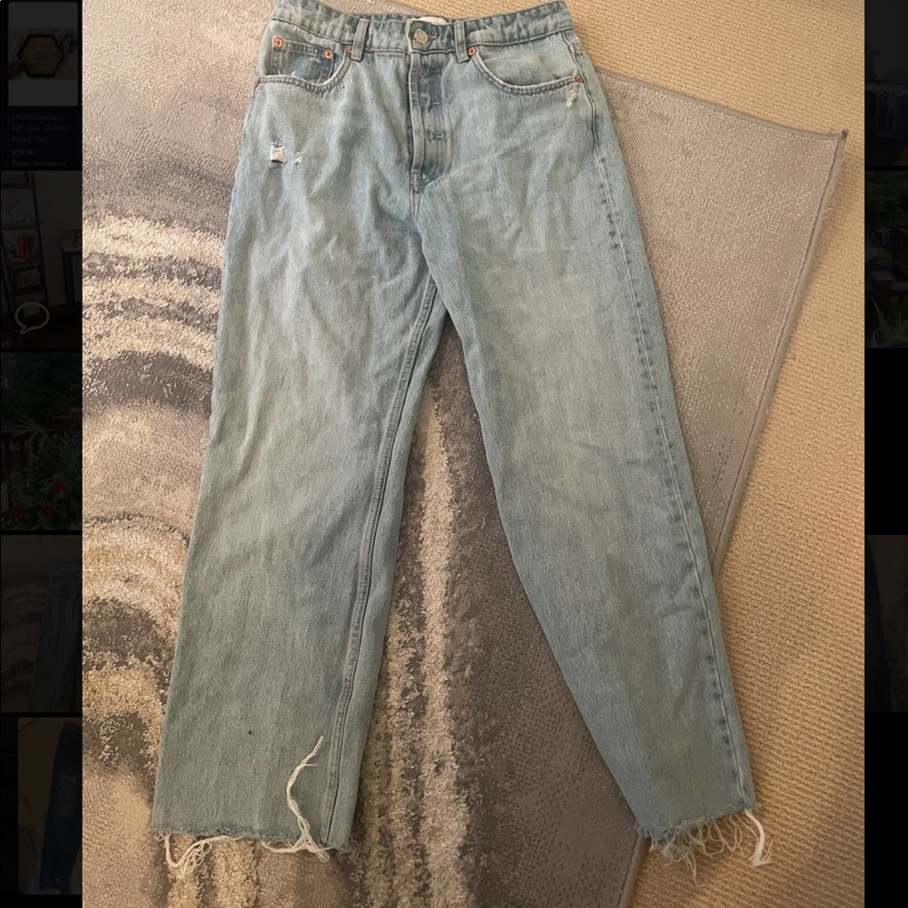 Zara light wash ripped jeans